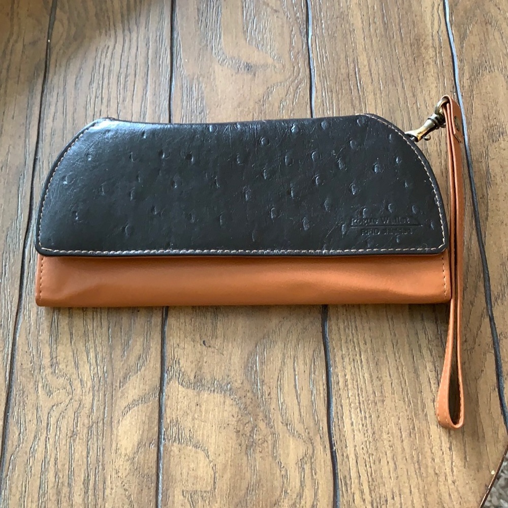 Rogue leather Wallet RFID shielded